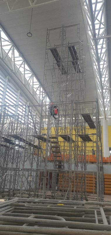 lắp dựng giàn giáo RMIT Q7