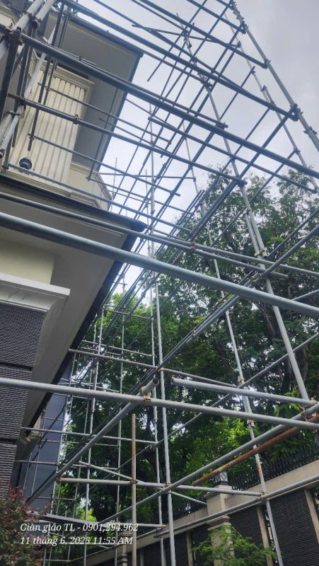 Lắp đặt hệ giàn giáo ống tuýp tại Quận 3