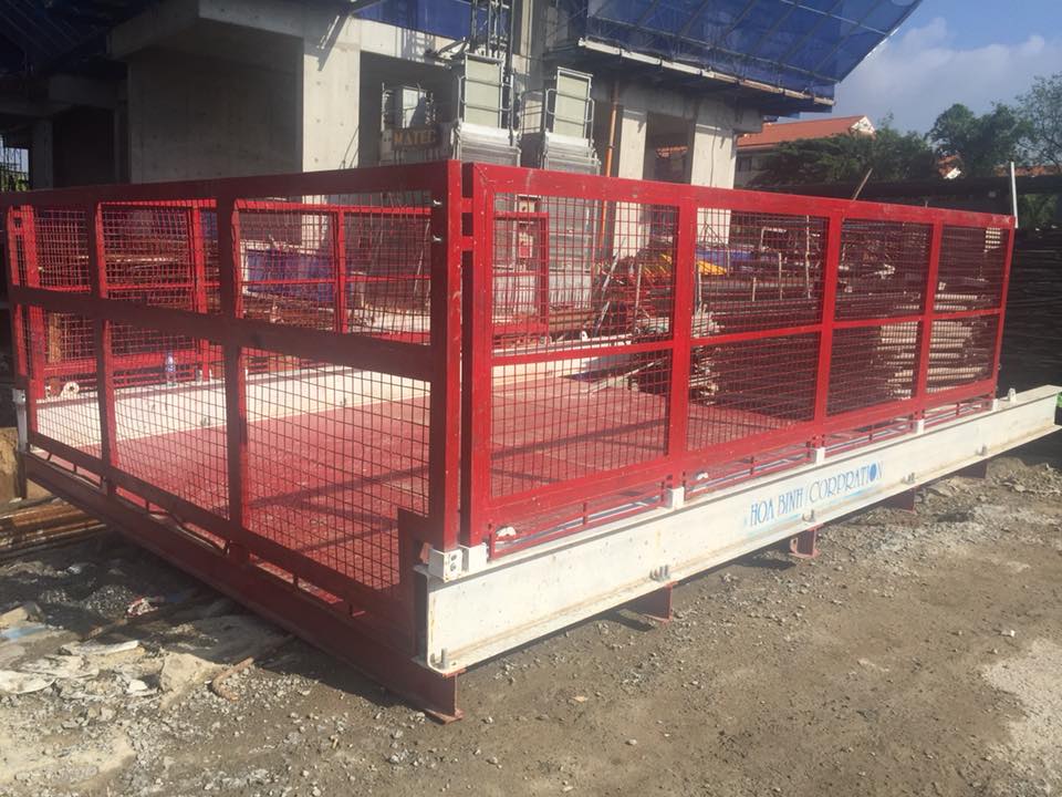 sàn tiếp liệu ( sàn thao tác) trong công trình.