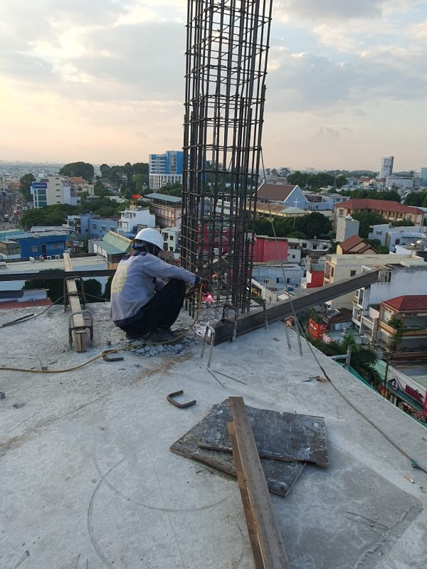 Giàn giáo kết hợp hệ dầm I tại công trình Thiên Lộc