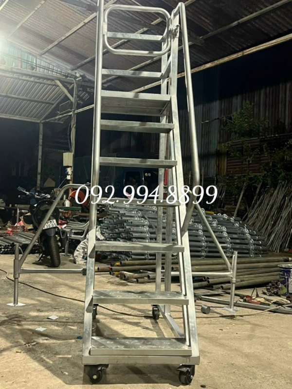gia công xe thang di động