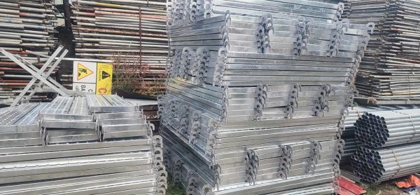 Mâm Giàn Giáo Xây Dựng