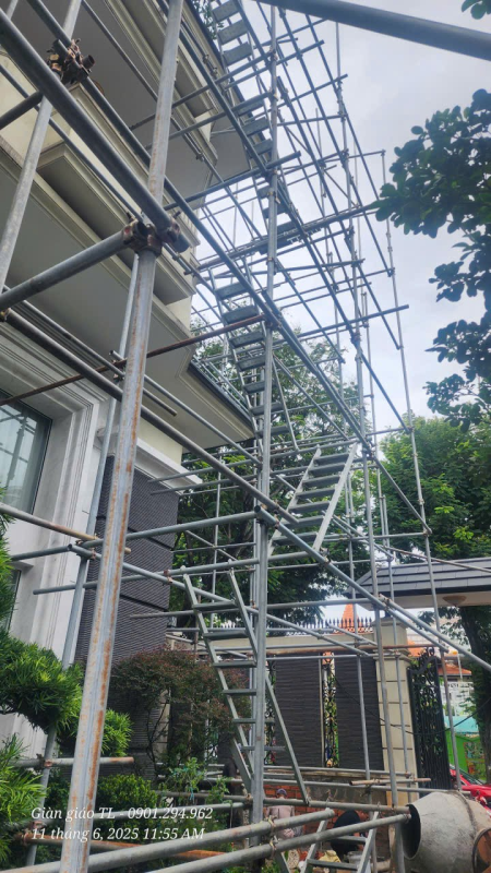 lắp đặt giàn giáo ống tuýp