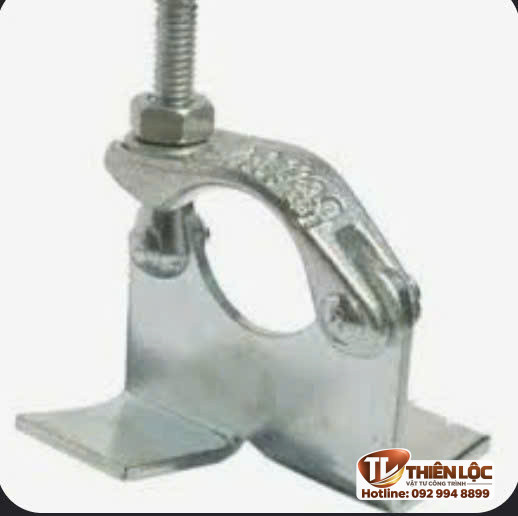 Thân thép có phần ôm ống và hai bản tì